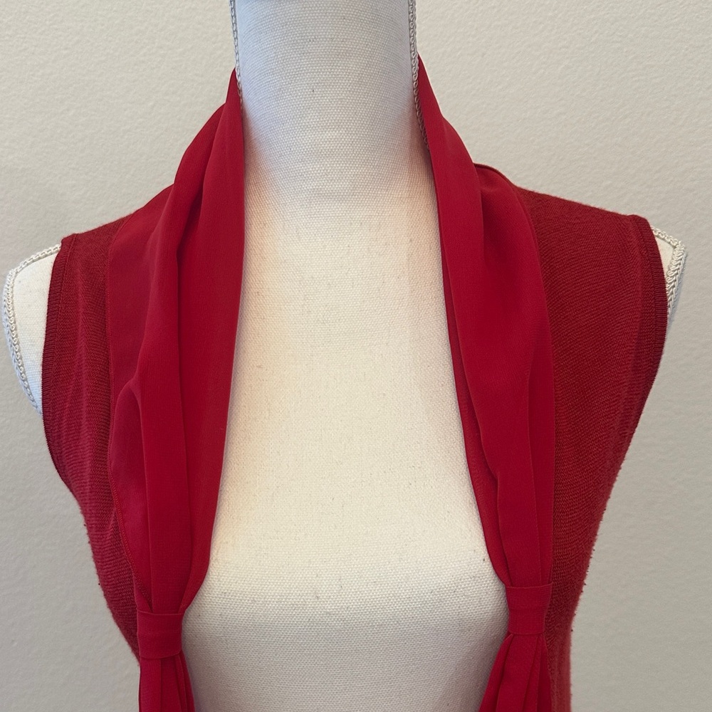 Red Sleeveless Drape Front Women's Vest - Picture 3 of 8